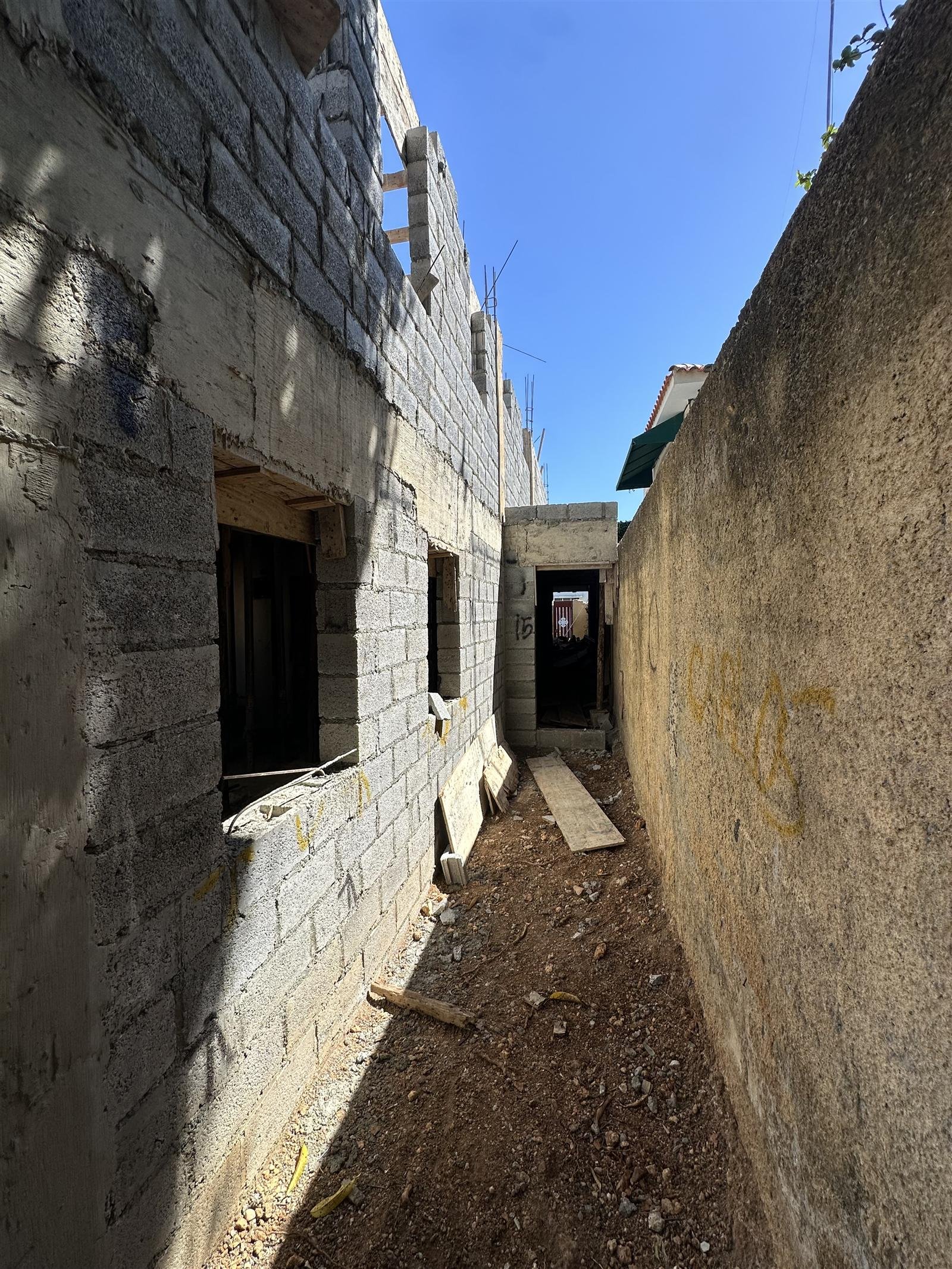 Casa #24 — foto real de acabados